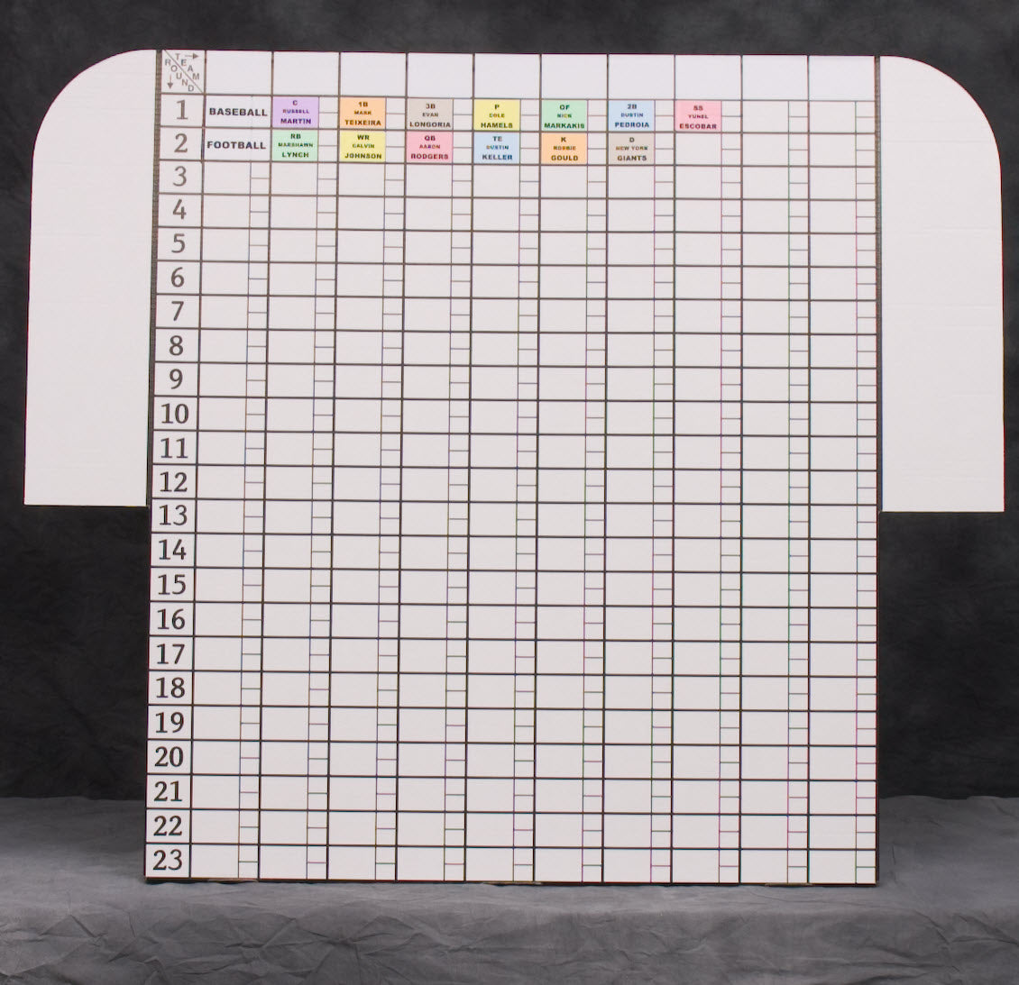 14-Team Fantasy Baseball Draft Board with Medium Player labels